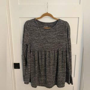 Isabel Maternity gray peplum top